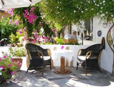 фото отеля Begonvil Suites