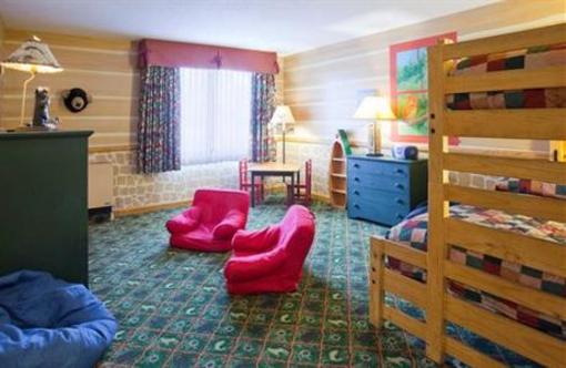 фото отеля Holiday Inn & Suites Duluth Downtown