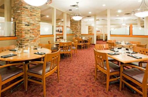 фото отеля Holiday Inn & Suites Duluth Downtown