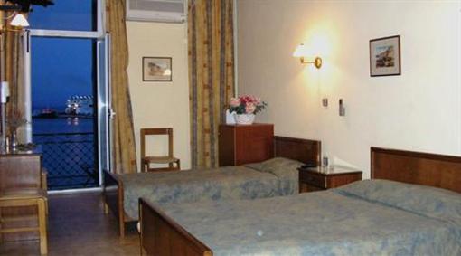 фото отеля Gythion Traditional Hotel