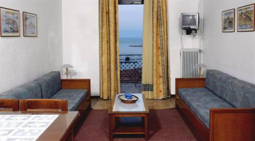 фото отеля Gythion Traditional Hotel