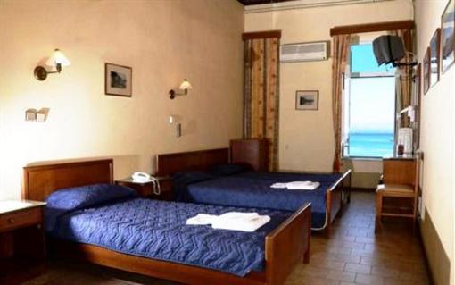 фото отеля Gythion Traditional Hotel