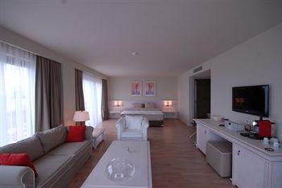 фото отеля D-Marin Didim Marina Yacht Club