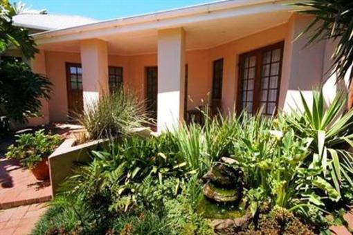 фото отеля 17 5th Avenue Walmer Guesthouse