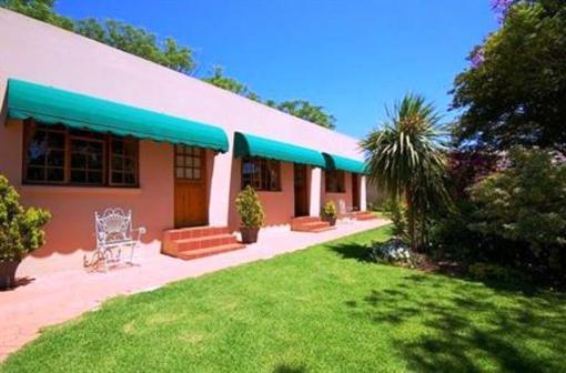 фото отеля 17 5th Avenue Walmer Guesthouse