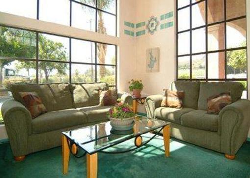 фото отеля Quality Inn & Suites Camarillo