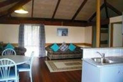 фото отеля Lighthouse Beach Holiday Village