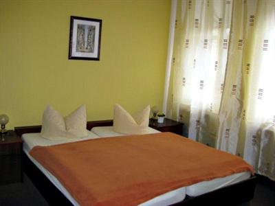 фото отеля Hotel Zur Gewurzmuhle Dresden