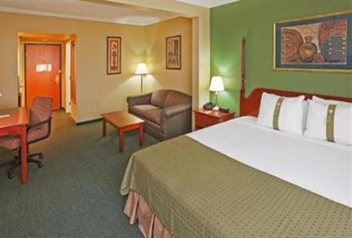 фото отеля Quality Inn and Suites Addison (Texas)