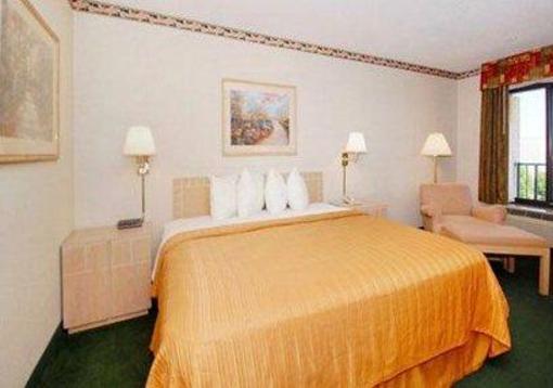 фото отеля Quality Inn and Suites Addison (Texas)
