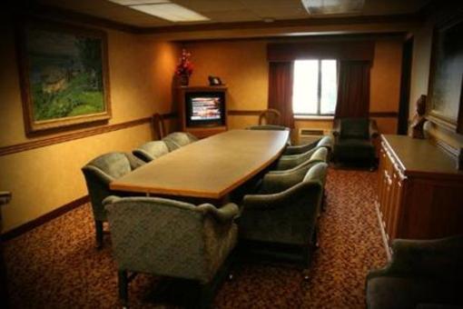 фото отеля Lexington Inn & Suites - Effingham