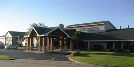 фото отеля Crossings by GrandStay Inn & Suites