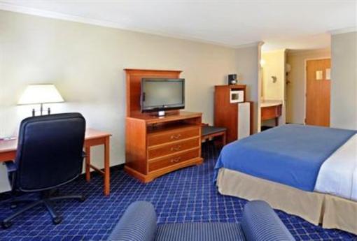 фото отеля Holiday Inn Express Yakima