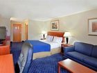 фото отеля Holiday Inn Express Yakima