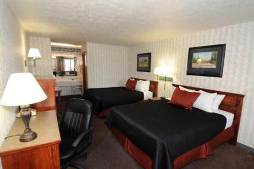фото отеля BEST WESTERN Cross-Winds Motor Inn