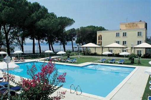 фото отеля Hotel Holiday Bolsena