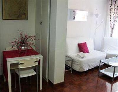 фото отеля Apartamentos Centro Historico