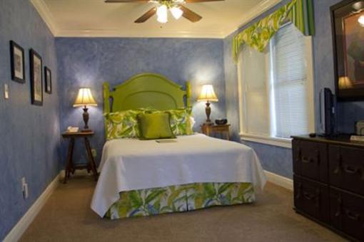 фото отеля Mango Inn Bed and Breakfast