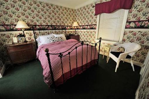 фото отеля Mango Inn Bed and Breakfast