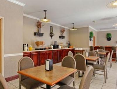 фото отеля Days Inn Gulf Shores