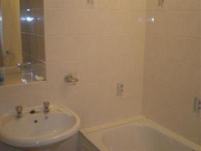 фото отеля Flat 5 Central Cardiff