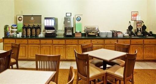 фото отеля Country Inn & Suites by Carlson _ Dalton