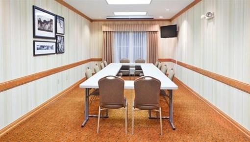 фото отеля Country Inn & Suites by Carlson _ Dalton