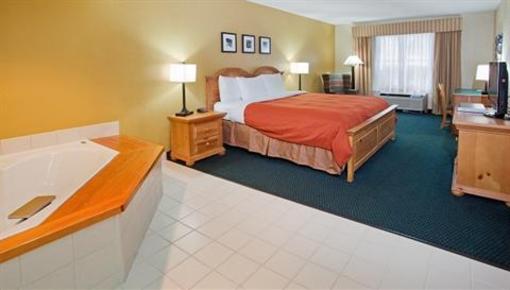 фото отеля Country Inn & Suites by Carlson _ Dalton