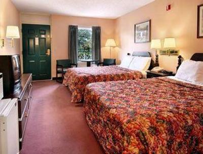 фото отеля Harrison-Days Inn