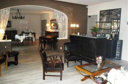 фото отеля Hotel Mistral De Provence Mas-Blanc-des-Alpilles