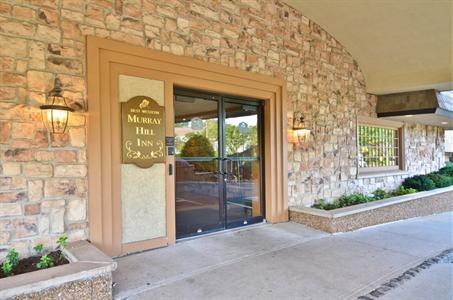 фото отеля BEST WESTERN PLUS Murray Hill Inn and Suites