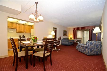 фото отеля BEST WESTERN PLUS Murray Hill Inn and Suites