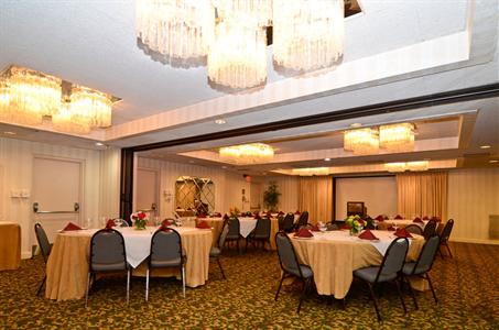 фото отеля BEST WESTERN PLUS Murray Hill Inn and Suites