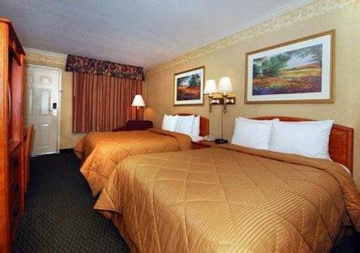 фото отеля Comfort Inn & Suites Austintown