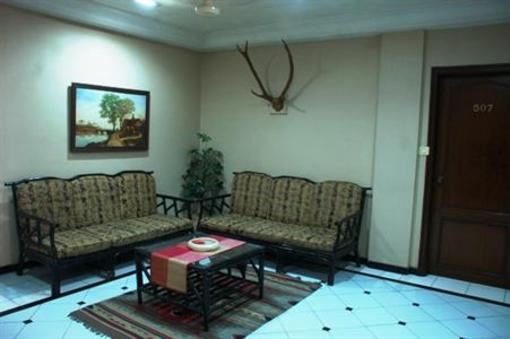 фото отеля Park Palace Hotel Kolkata