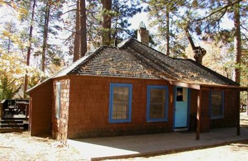 фото отеля Idyllwild Inn