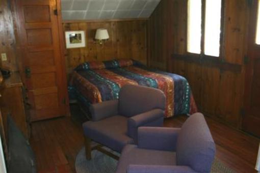 фото отеля Idyllwild Inn