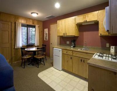 фото отеля Idyllwild Inn