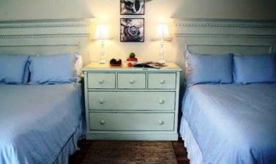 фото отеля Lamp Lighter Inn & Sunset House Suites