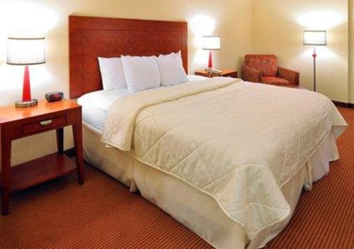 фото отеля Comfort Inn Cross Creek Fayetteville (North Carolina)