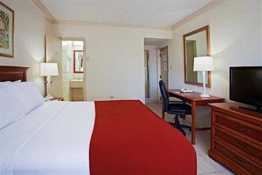 фото отеля Holiday Inn Express San Juan