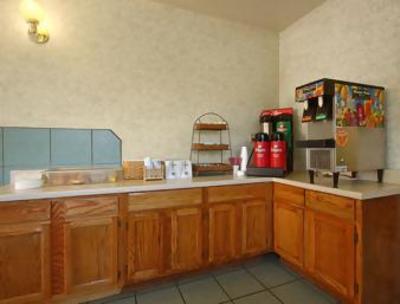 фото отеля Econo Lodge Santa Fe