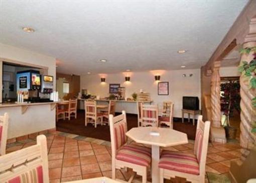 фото отеля Econo Lodge Santa Fe