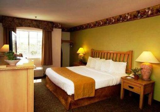фото отеля Quality Inn & Suites at Talavi