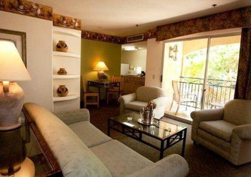 фото отеля Quality Inn & Suites at Talavi