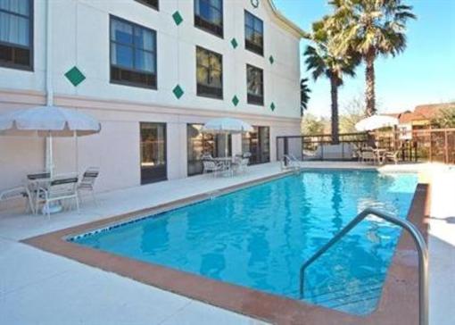 фото отеля Comfort Suites Tallahassee