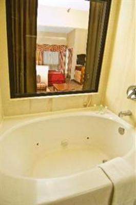 фото отеля Comfort Suites Tallahassee