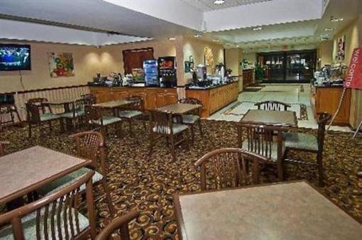 фото отеля Comfort Suites Tallahassee