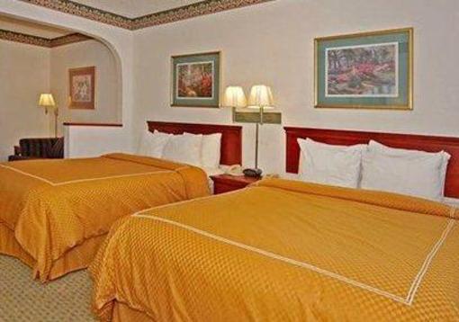 фото отеля Comfort Suites Tallahassee