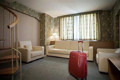 фото отеля Witek Hotel & Conference Centre Modlnica
